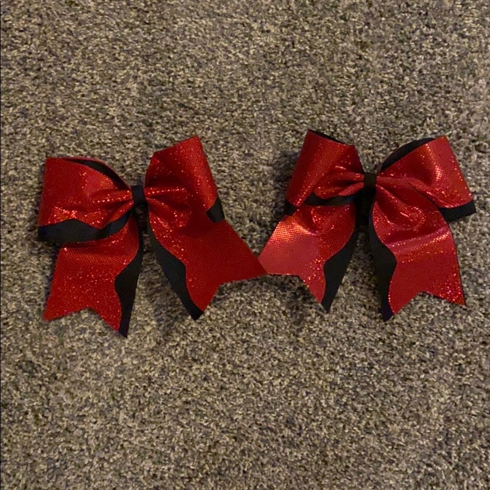 Sports custom-made hair bows.